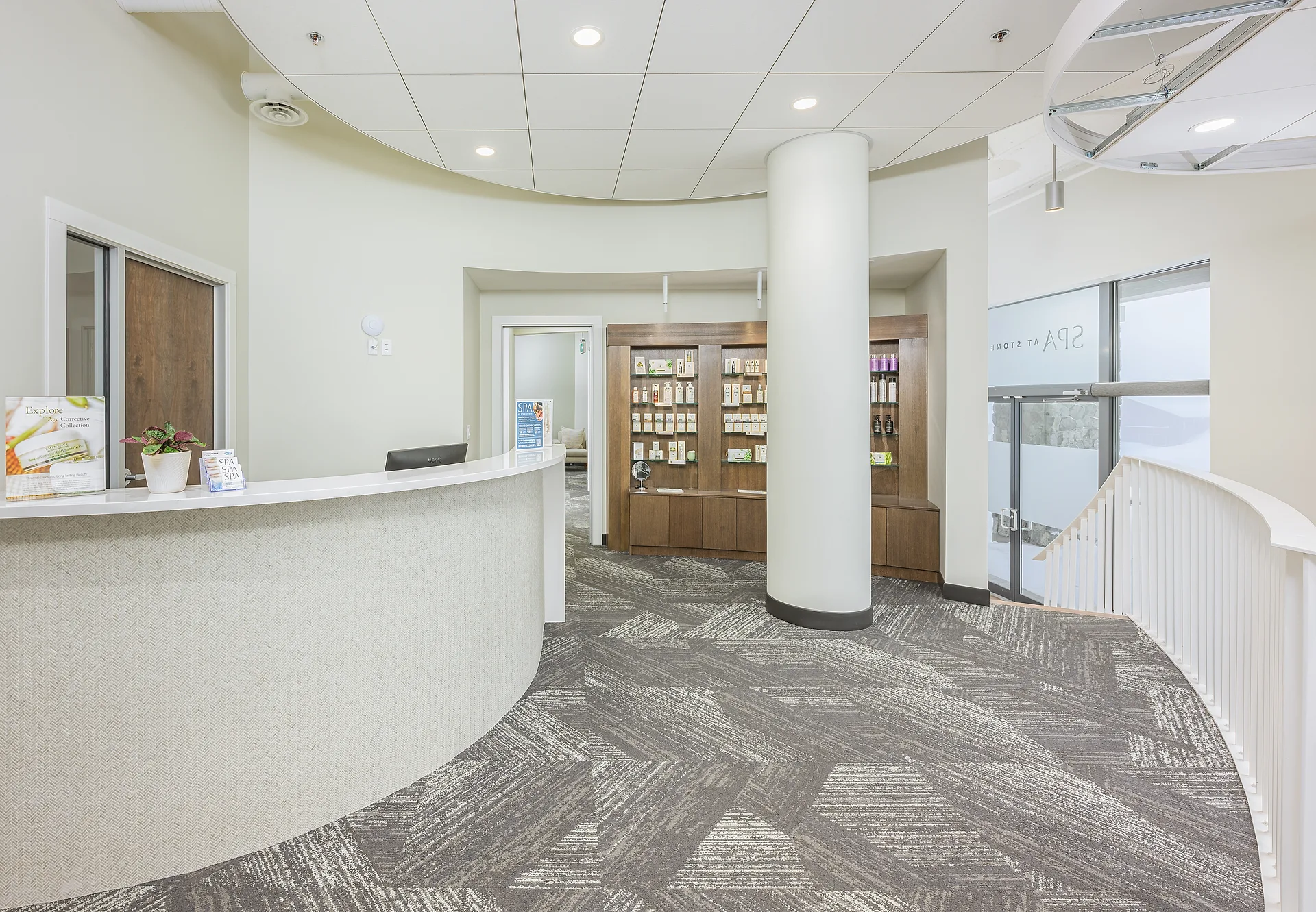 Big White Spa at Stonebridge, photo 1 of 4